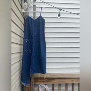 Veda Denim Dress with raw hem and pocket
